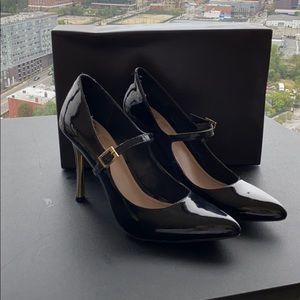 Black Vince Camuto Heels